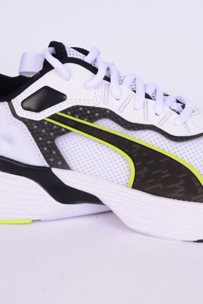 Puma 379443-04 Softride Sway Fileli Deri Detaylı Rahat Taban Bağcıklı Yüksek Taban Hafif Esnek Beyaz-Siyah Günlük Erkek Spor Ayakkabı