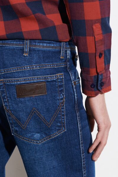 Wrangler W121017XT Orta Mavi Erkek Texas Authentic Kot Pantolon