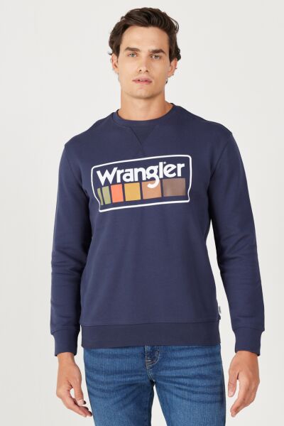 Wrangler W646H1114 Lacivert Erkek Göğüsten Yazı Detaylı Bisiklet Yaka Üç İplik Sweat
