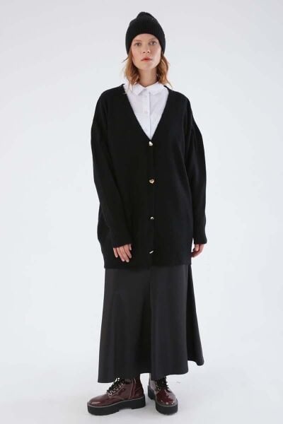 Allday 24TW93118AL0 Siyah Kadın Kalpli Düğme Detaylı V Yaka Bilekleri Kalın Latikli Triko Hırka