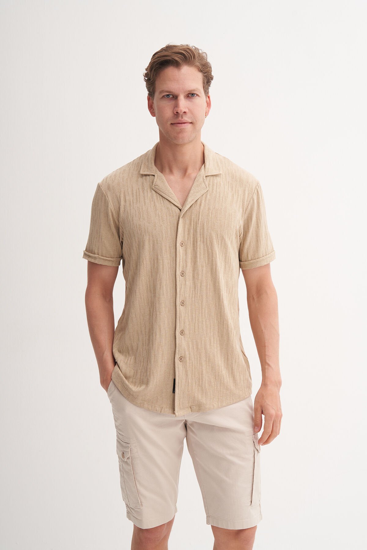 Cazador 24YCEED02015 Kum Erkek Regular Fit Normal Kesim Normal Yaka Uzun Kol Gömlek