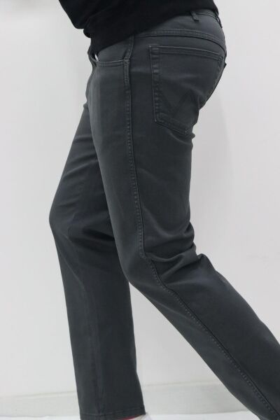 Wrangler W12S004003 Erkek Antrasit Texas Slim  Kot Pantolon