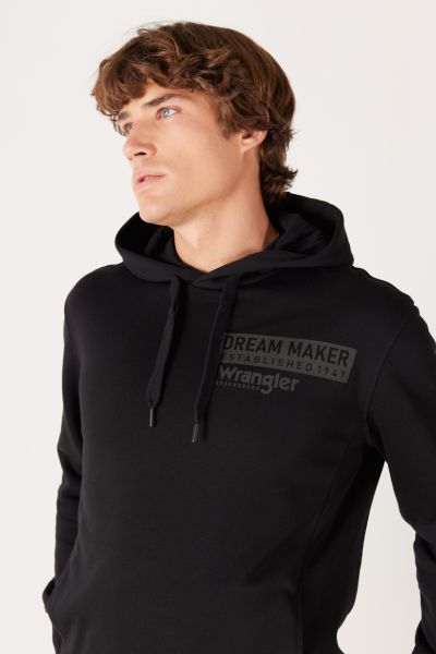Wrangler W232242001 Siyah Erkek Sol Göğüste Yazı Detaylı Kapüşonlu İki İplik Sweat