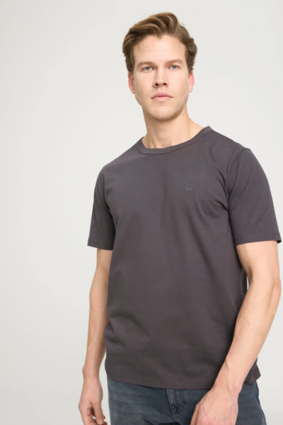 Wrangler W241575003 Antrasit Erkek Regular Fit Normal Kesim Bisiklet Yaka %100 Pamuk Tşört