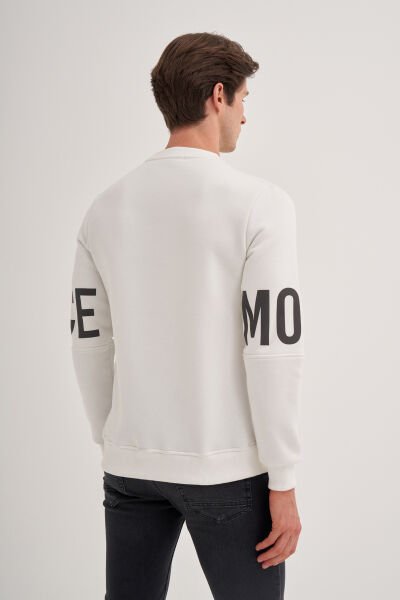 Cazador 24KCEEO05132 Ekru Erkek Bisiklet Yaka Üç İplik Yazı Detaylı Sweat