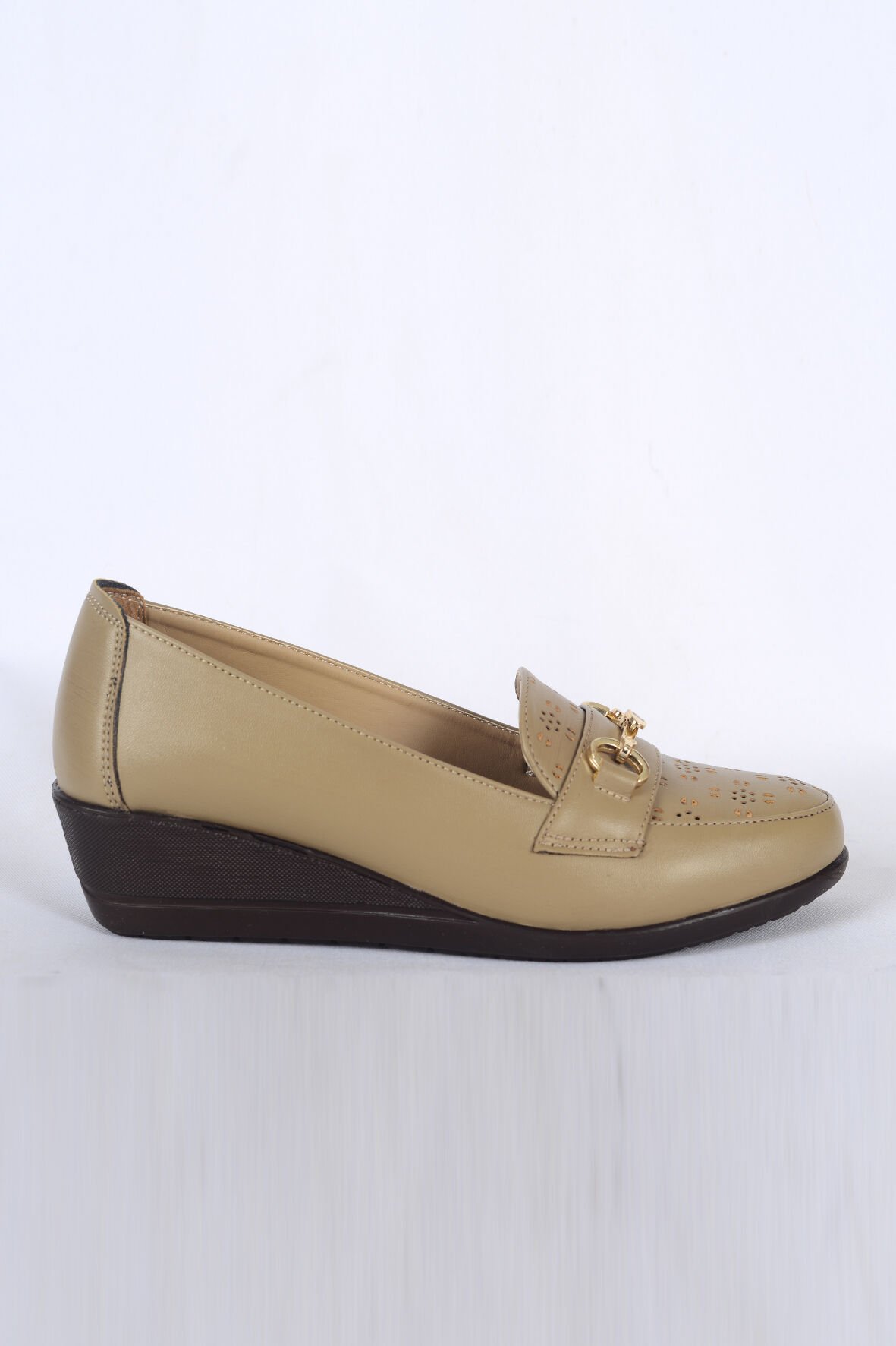 Pierre Cardin 54948 Vizon Kadın Toka Detaylı Dolgu Topuk Rahat Taban Ayakkabı