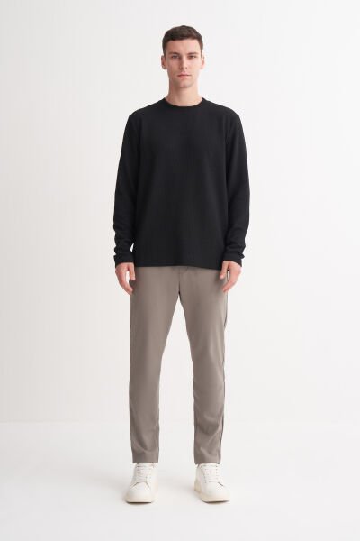 Cazador 53535 Siyah Erkek Bisiklet Yaka Regular Fit Kendinden Desenli Sweatshirt