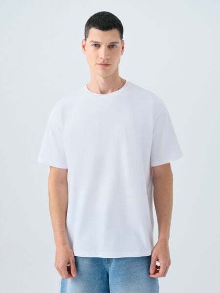 Loft 2039582 Beyaz Erkek Kabartmalı Küçük Yazılı Bisiklet Yaka T-Shirt