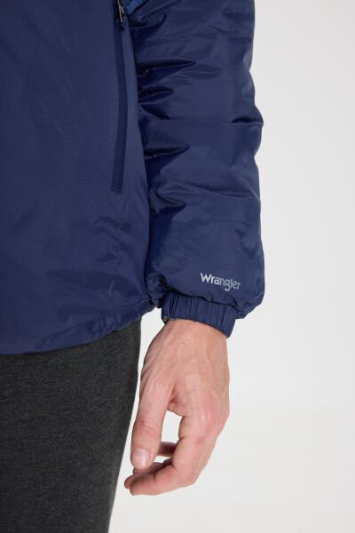Wrangler W242643900 Mavi Erkek Çift Taraflı Multi Boydan Fermuarlı Gizli Kpüşonlu Mont
