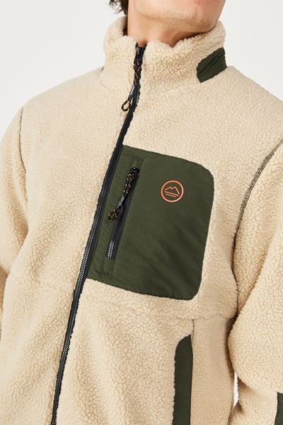 Wrangler W232218104 Ekru Erkek Boydan Fermuarlı İç Yün Kaplamalı Dıştan Çok Cepli Sperha Polar Ceket