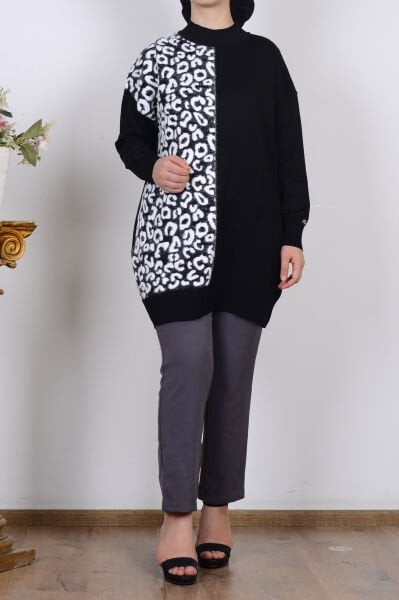 Armine 25YTD4110 Siyah Kadın Beyaz Leopar Detaylı Balıkçı Yaka Triko Tunik
