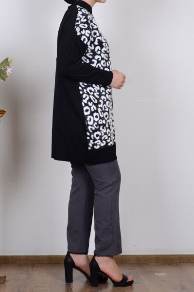 Armine 25YTD4110 Siyah Kadın Beyaz Leopar Detaylı Balıkçı Yaka Triko Tunik