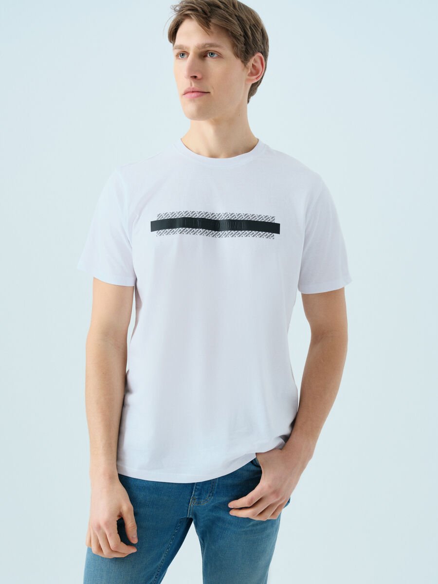 Loft 2038585 Beyaz Erkek Premium Kabartma Logolu Regular Fit Bisiklet Yaka T-Shirt