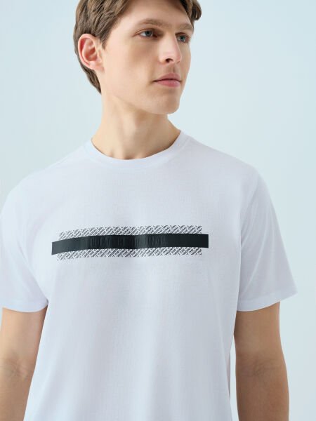 Loft 2038585 Beyaz Erkek Premium Kabartma Logolu Regular Fit Bisiklet Yaka T-Shirt