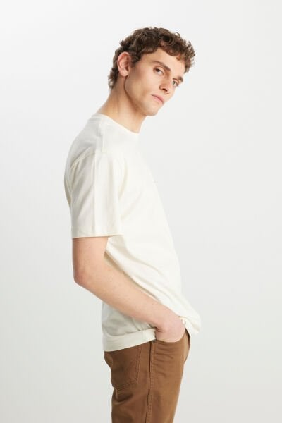 Wrangler MW7NM20387742L Ekru Erkek Relax Fit Bisiklet Yaka T-shirt