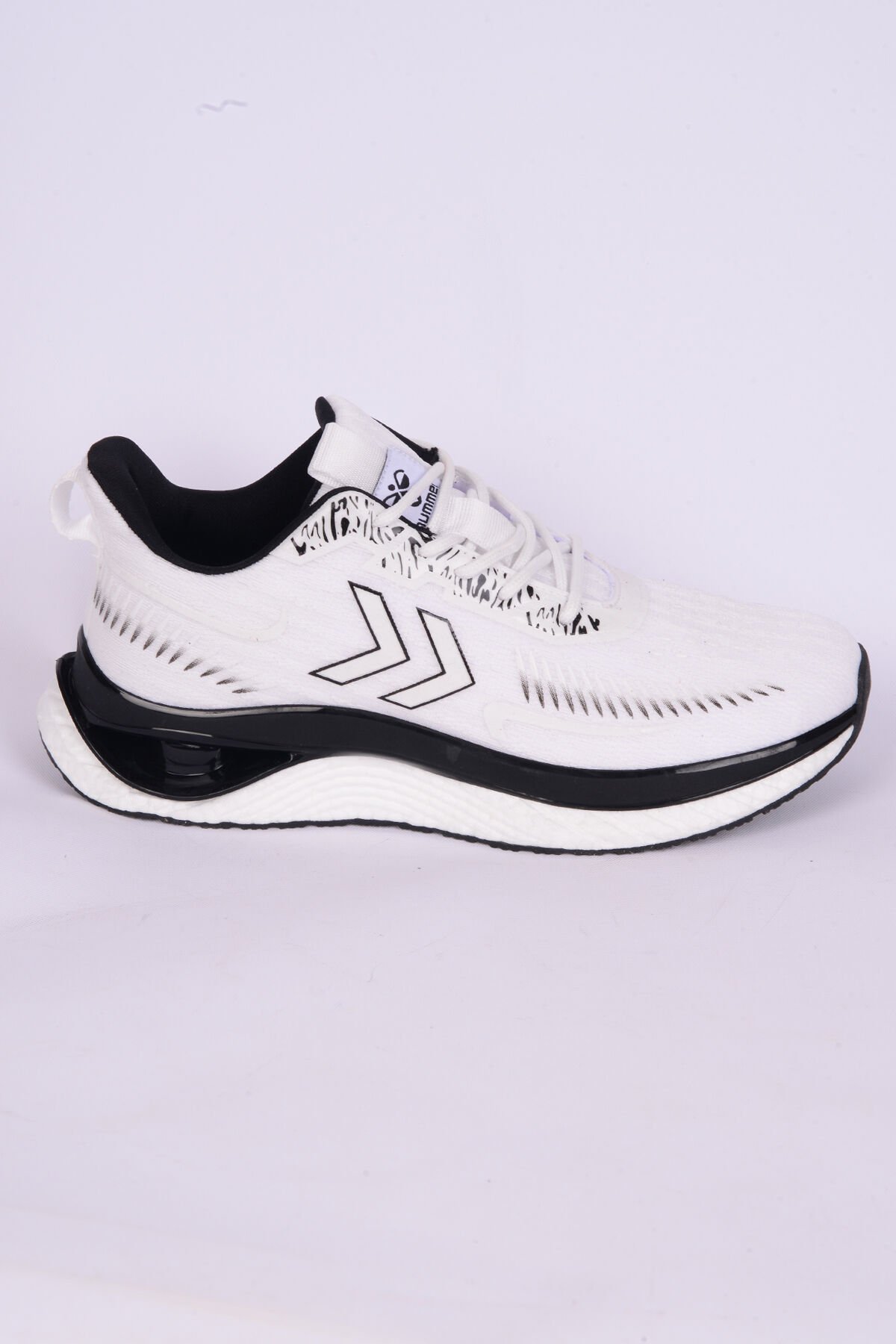 Hummel 900508-9001 Magic Fileli Faylon Taban Şevron Detay Yüskek Taban Hafif Esnek Rahat Beyaz Günlük Erkek Spor Ayakkabı