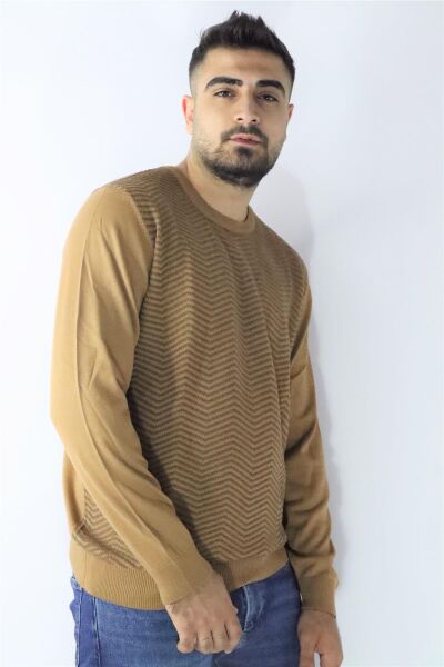 Morven 22KC017007 Erkek Camel Bisiklet Yaka Çizgi Desen Triko Kazak