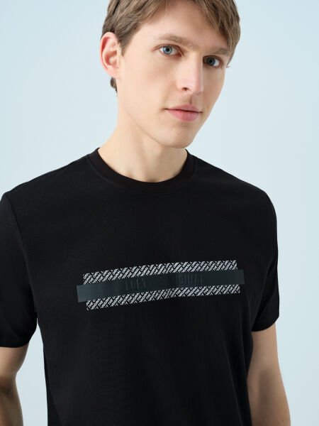 Loft 2038585 Siyah Erkek Premium Kabartma Logolu Regular Fit Bisiklet Yaka T-Shirt