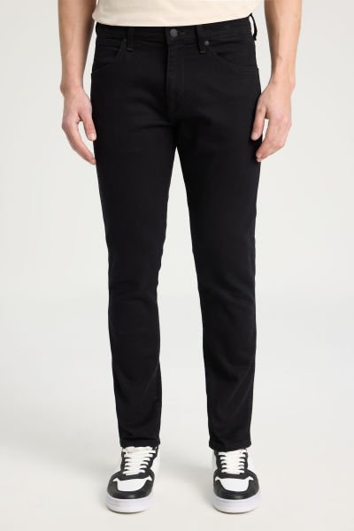 Wrangler W18S034AE Larston Silim Siyah Erkek Silim Tapared Kot Pantalon