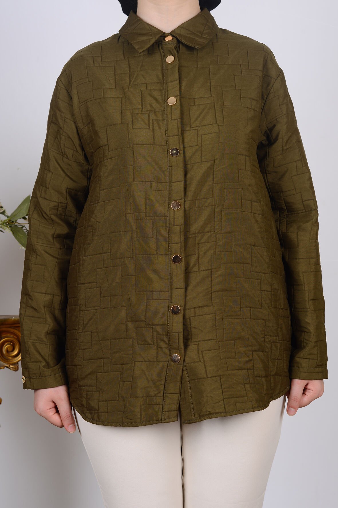 Armine 25KT542 Koyu Haki Kadın Düğmeli Gömlek Tipi Ceket