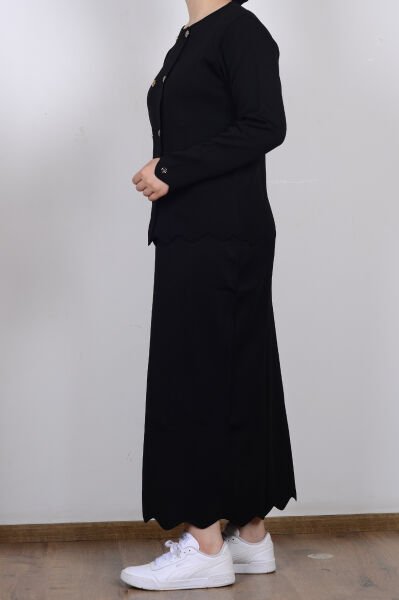 Armine 25YTD6118 Siyah Kadın Düğme Detaylı Bisiklet Yaka Triko Etekli Takım