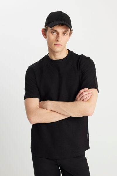 Wrangler W2510718001 Siyah Erkek Regular Fit Bisiklet Yaka T-shirt