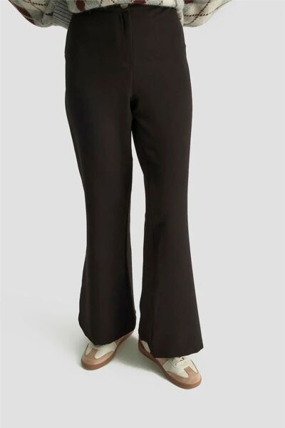 Armine 25KT204 Siyah Kadın İspanyol Paça Kumaş Pantolon