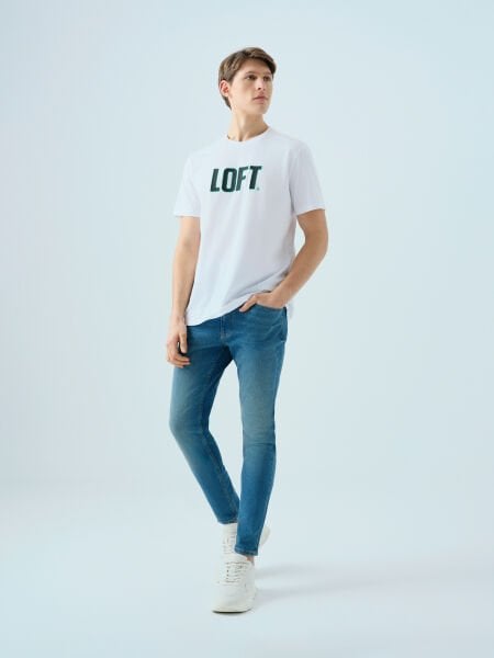 Loft 2040075  Beyaz Erkek Bisiklet Yaka Önü Yazılı Detaylı Regular Fit T-shirt