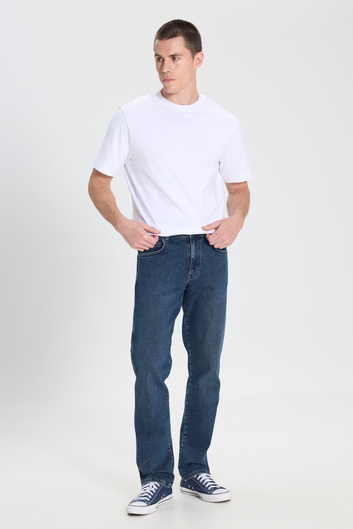 Wrangler W121081317 Texas İndigo Erkek Normal Bel Normal Paça Beş Cepli Kot Pantolon