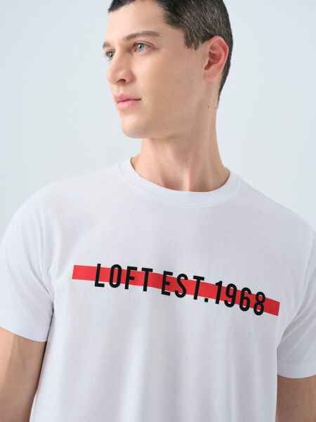 Loft 2038693 Beyaz Erkek Bisiklet Yaka Göğüsten Yazı Detaylı T-Shirt