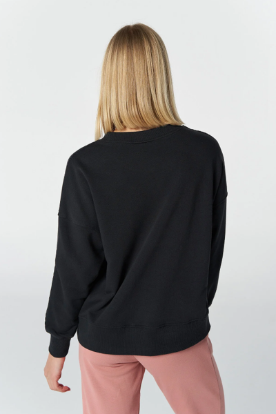 Hummel 921655-2001 Siyah Önü Yazılı Bisiklet Yaka Kadın Sweat