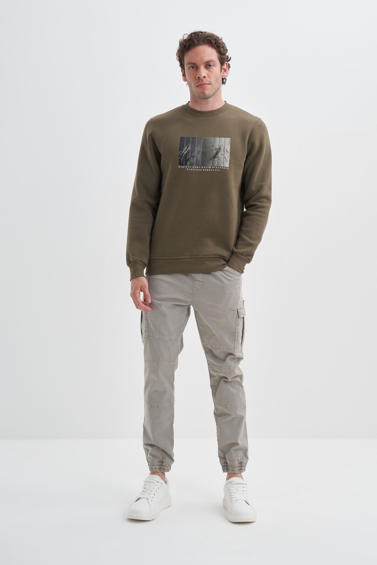 Cazador 24KCEEO05131 Haki Erkek Bisiklet Yaka Resim Dekorlu Üç İplik Sweat