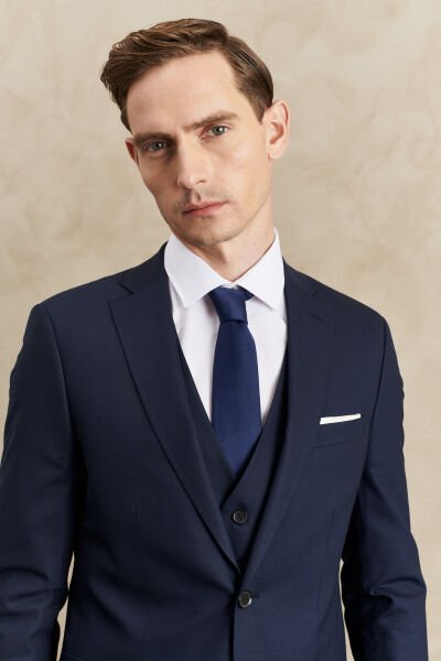 Altınyıldız 4A3110000004 Lacivert Yelekli Silim Fit Taylon Takım Elbise