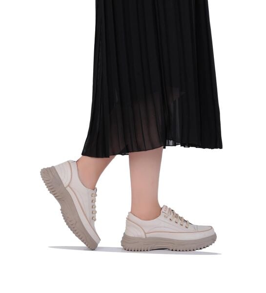 Kuum K108950 Bağcıklı Pamuk İç Tabanlı Bej Kadın Kışlık Ayakkabı