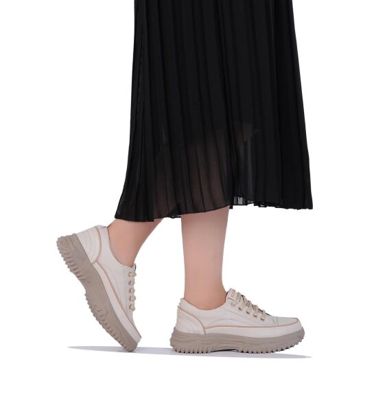 Kuum K108950 Bağcıklı Pamuk İç Tabanlı Bej Kadın Kışlık Ayakkabı