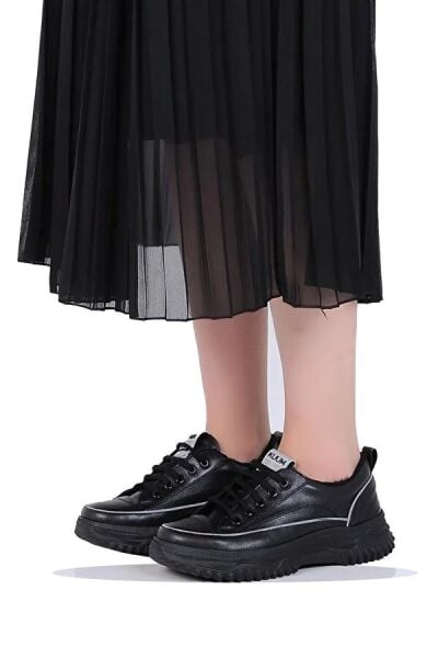 Kuum K108950 Bağcıklı Pamuk İç Tabanlı Siyah Kadın Kışlık Ayakkabı