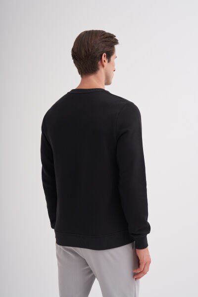 Cazador 52350 Siyah Erkek %100 Pamuk Önü Yazılı Slim Fit Sweatshirt