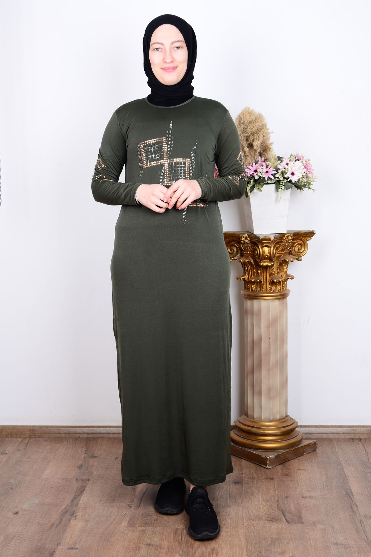 Ferace 8960 Haki Kadın Sandy Rahat Kesim Önü Ve Kolları Taşlı Elbise