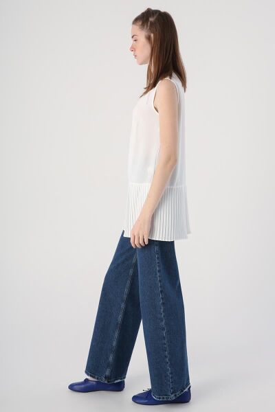 Allday 23DS20015AL0 Beyaz Kadın Kolsuz Bisiklet Yaka Eteği Pileli Bluz