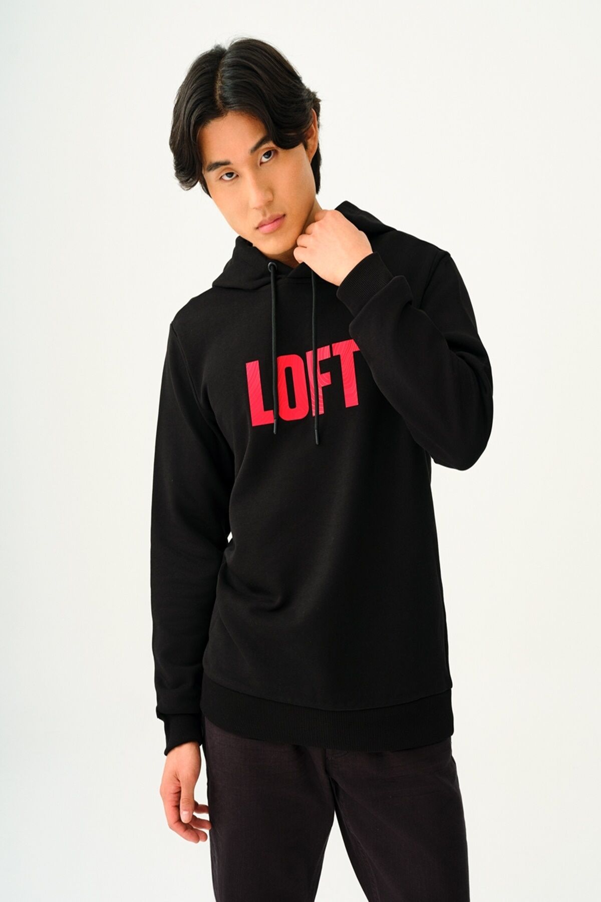 Loft 2038105 Siyah Erkek Kapüşonlu Baskısı Kırmızı Detaylı İki İplik Sweat