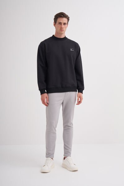 Cazador 52480 Siyah Erkek Bisiklet Yaka Relax Fit 2 İplik Sweatshirt