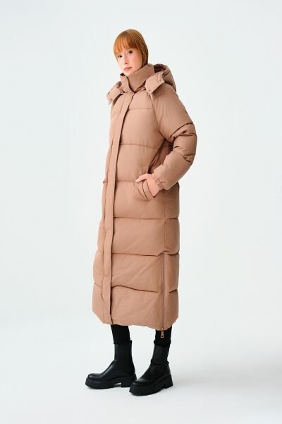 Loft 2037273 Bej Kadın Kapüşonlu Yandan Fermuar Yırtmaçlı Kolları Lastik Detaylı Mont