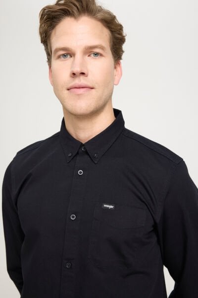 Wrangler W241464001 Siyah Erkek Regular Fit Tek Cep Detaylı  Kot Gömlek