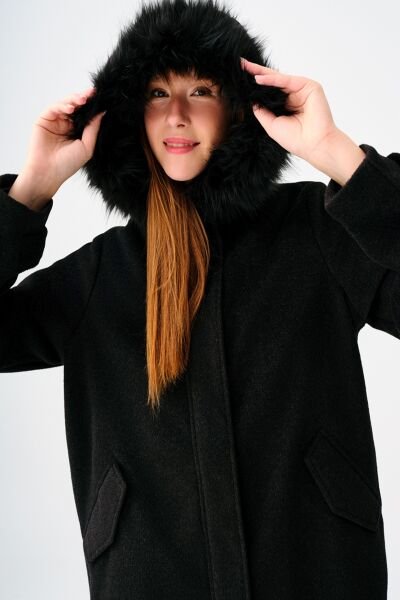 Loft 2037390 Siyah Kadın Kürk Kapüşonlu Fermuar Ve düğme Detaylı Kaşe Kaban