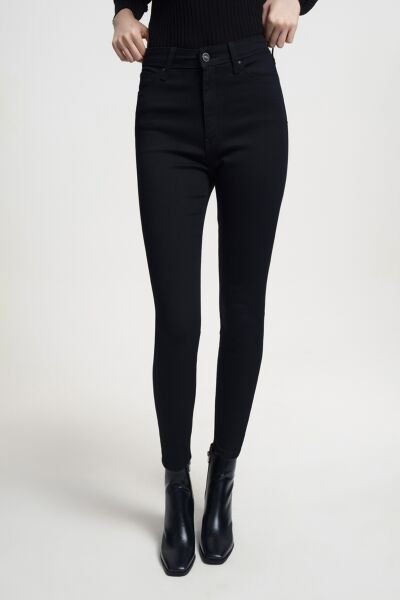 Loft 2034221 Siyah Kadın Natalie Cindy Black Wash Yüksek Bel Dar Paça Kot Pantolon
