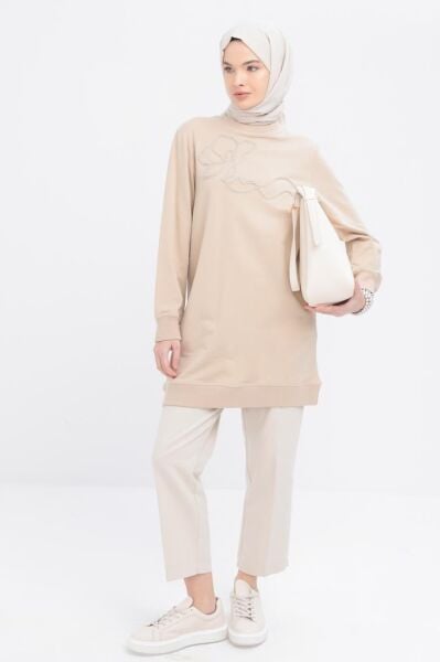 Allday S52304A0 Bej Kadın Bisiklet Yaka Önü Nakış Detaylı Sweat