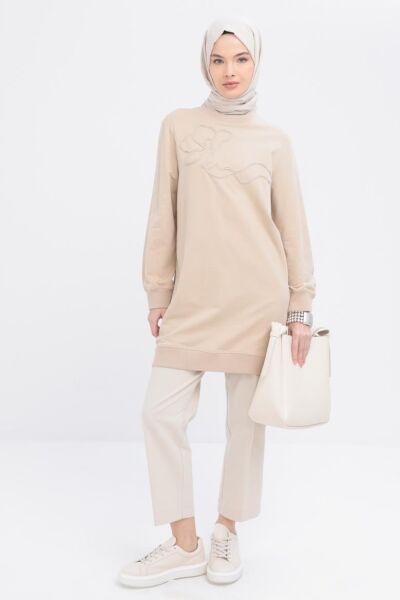 Allday S52304A0 Bej Kadın Bisiklet Yaka Önü Nakış Detaylı Sweat