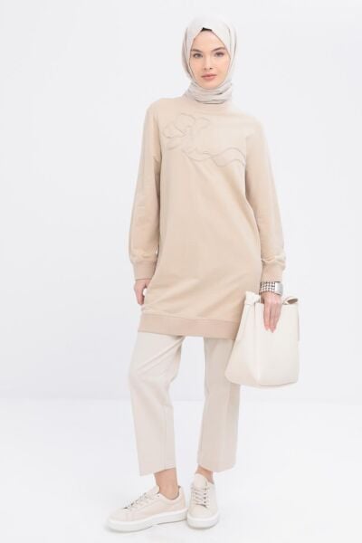 Allday S52304A0 Bej Kadın Bisiklet Yaka Önü Nakış Detaylı Sweat
