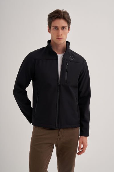 Cazador 23KCEED01046 Siyah Erkek Soft Shell Slim Fit Önü Fermuarlı Dar Kesim %96 Polyester Mont
