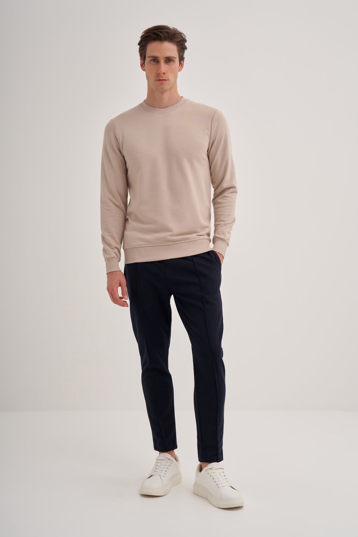 Cazador 56100 Bej Erkek Bisiklet Yaka 2 İplik Slim Fit Sweatshirt